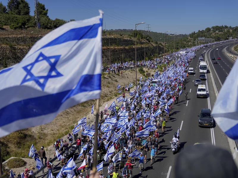 israeli protesting 1