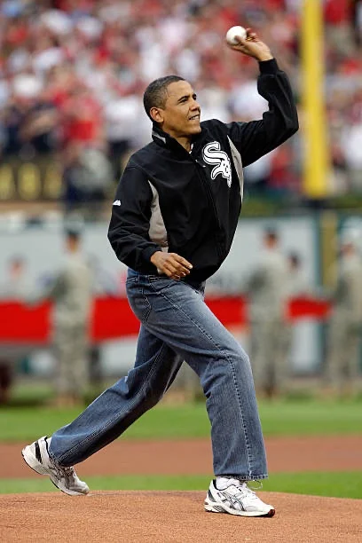 obama throws like a girl