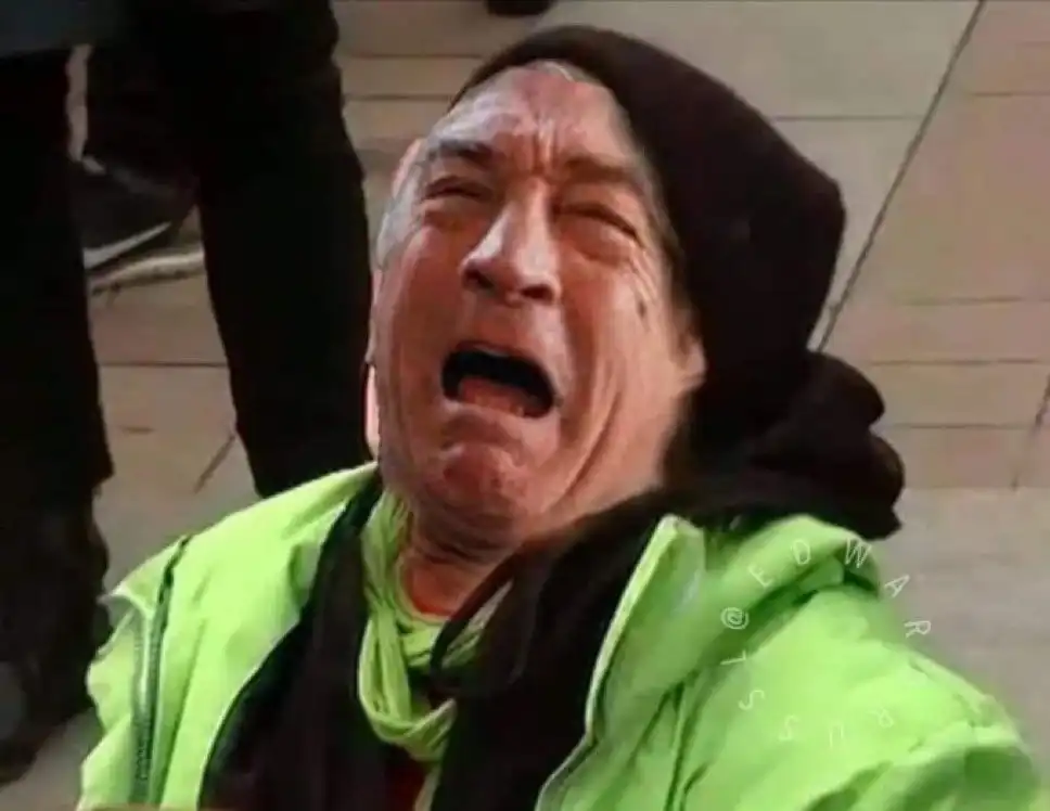 robert deniro crying