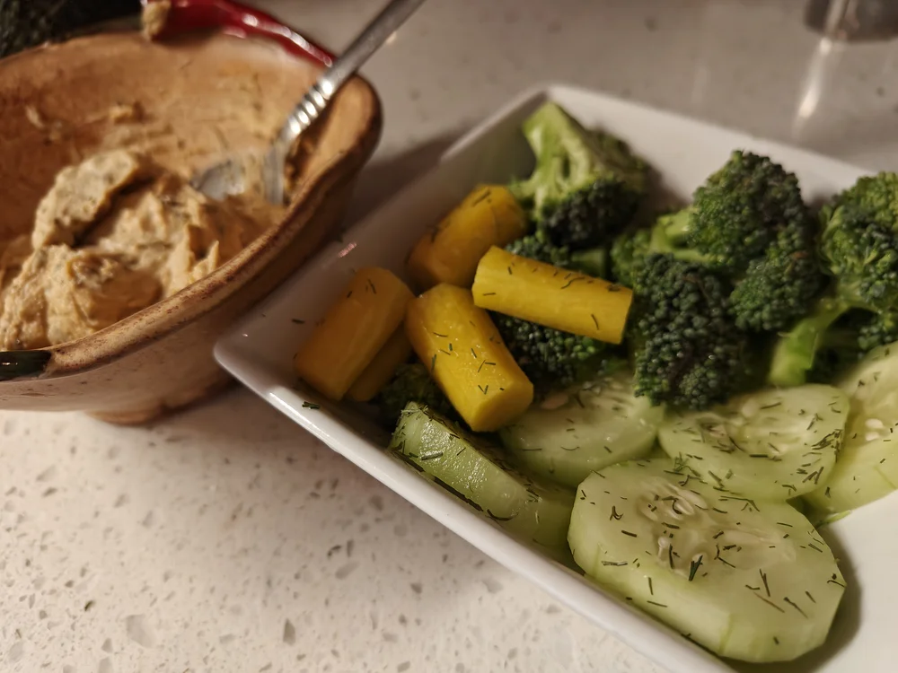 veggies hummus
