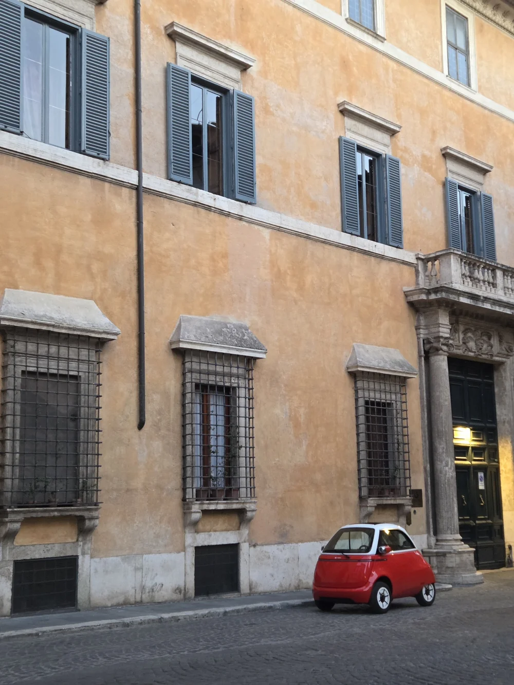 tiny fiat in rome
