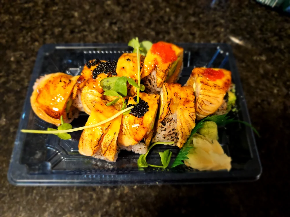 torched salmon love sushi