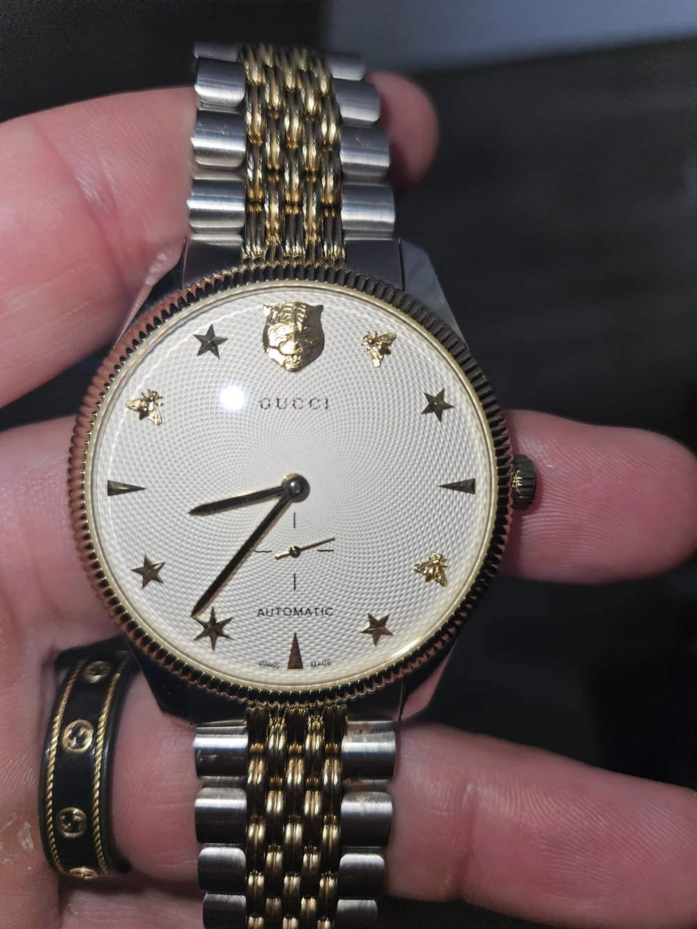 gucci chocolate face with rose gold bezel 1
