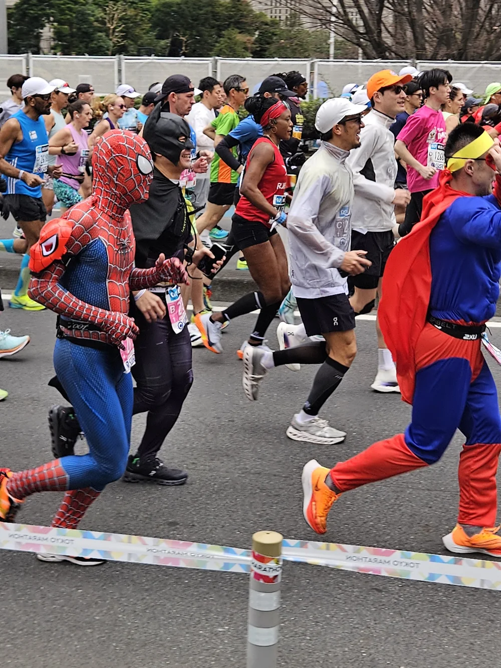 tokyo marathon superheroes