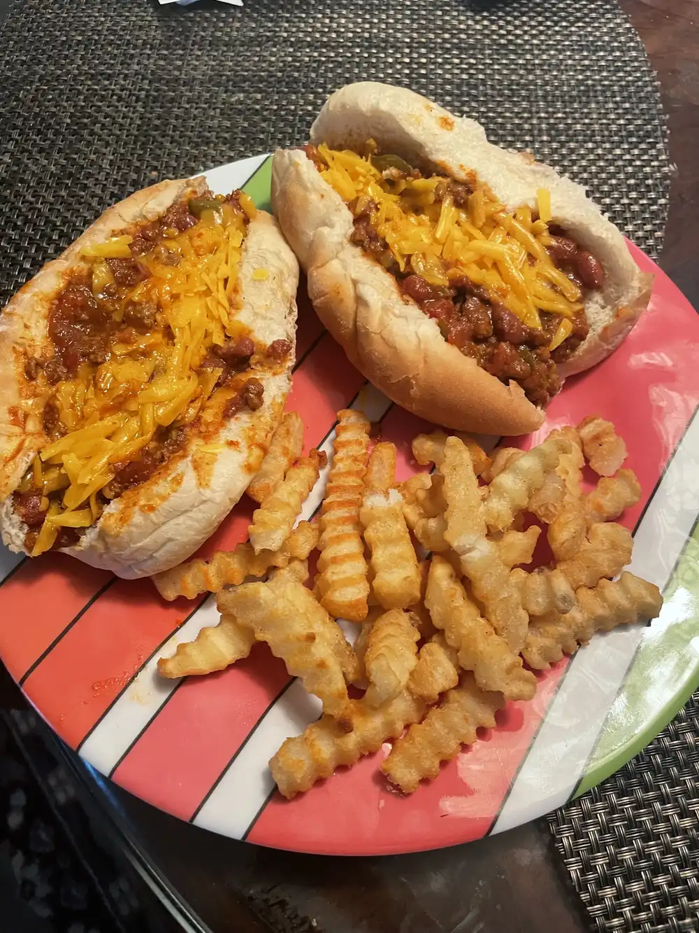 chili dogs