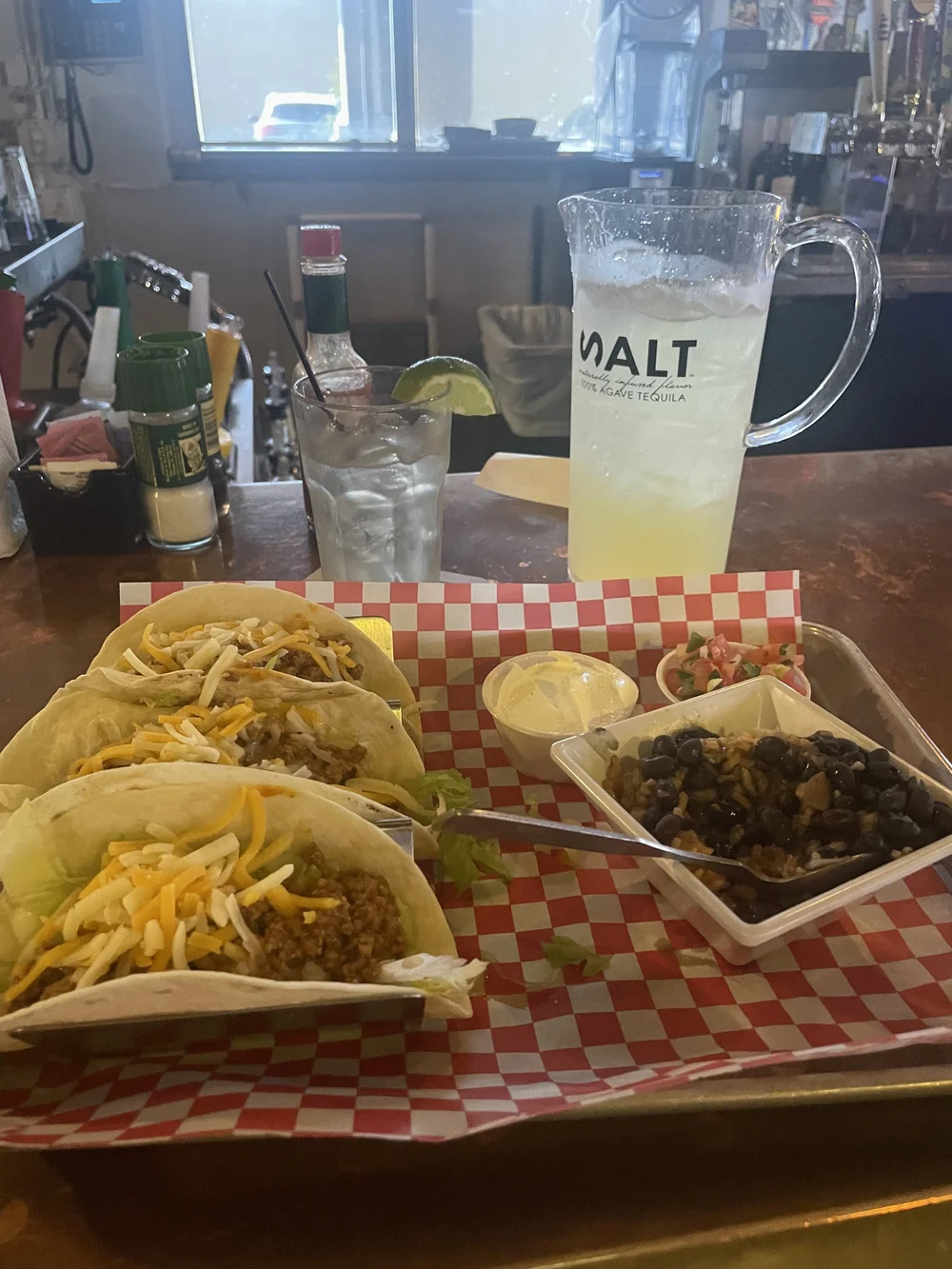 margarita and beef tacos