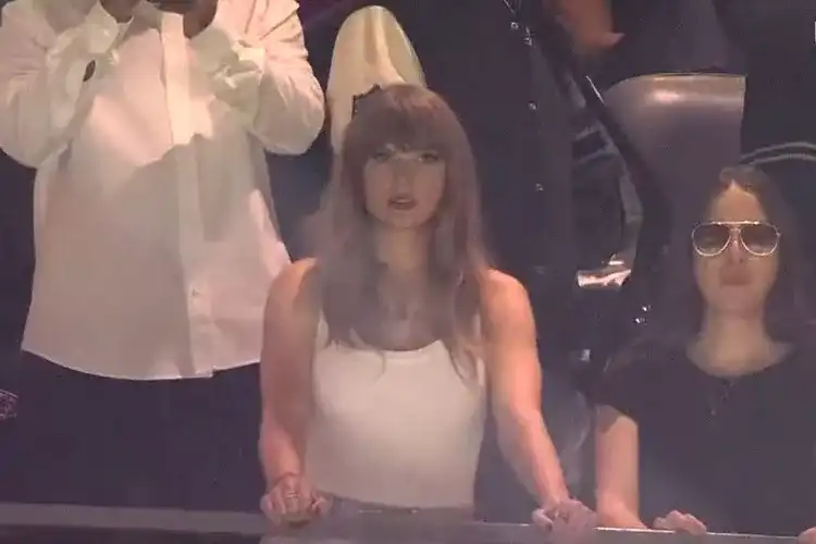 taytay at the super bowl