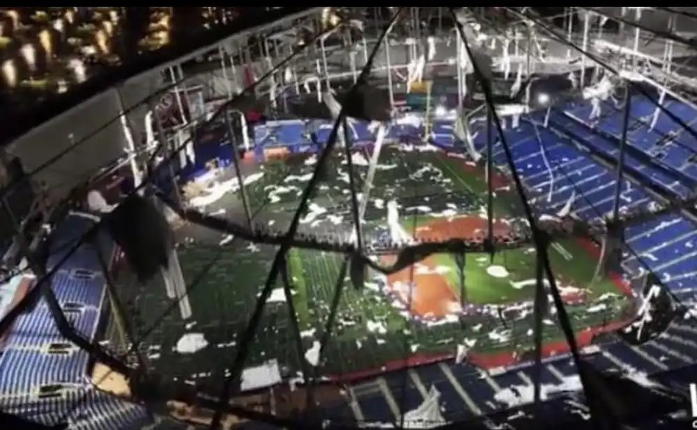 tropicana field roof hurricane